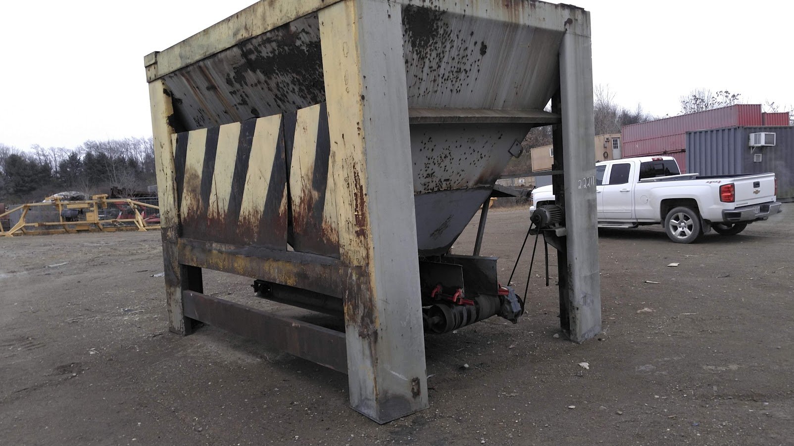 ASTEC HOPPER BELT FEEDER 30" X 10'