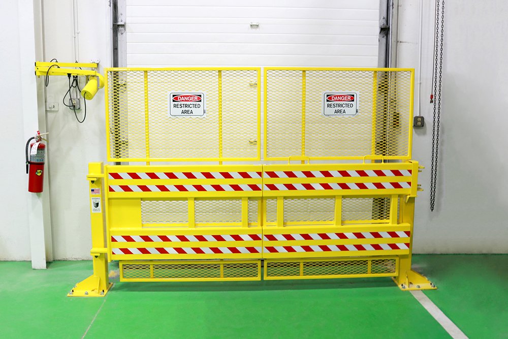 Defender Gate 20 with Safety Guard