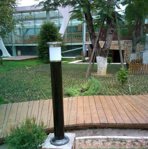 Security Equipment Garden lamp with safety intruder alert beams