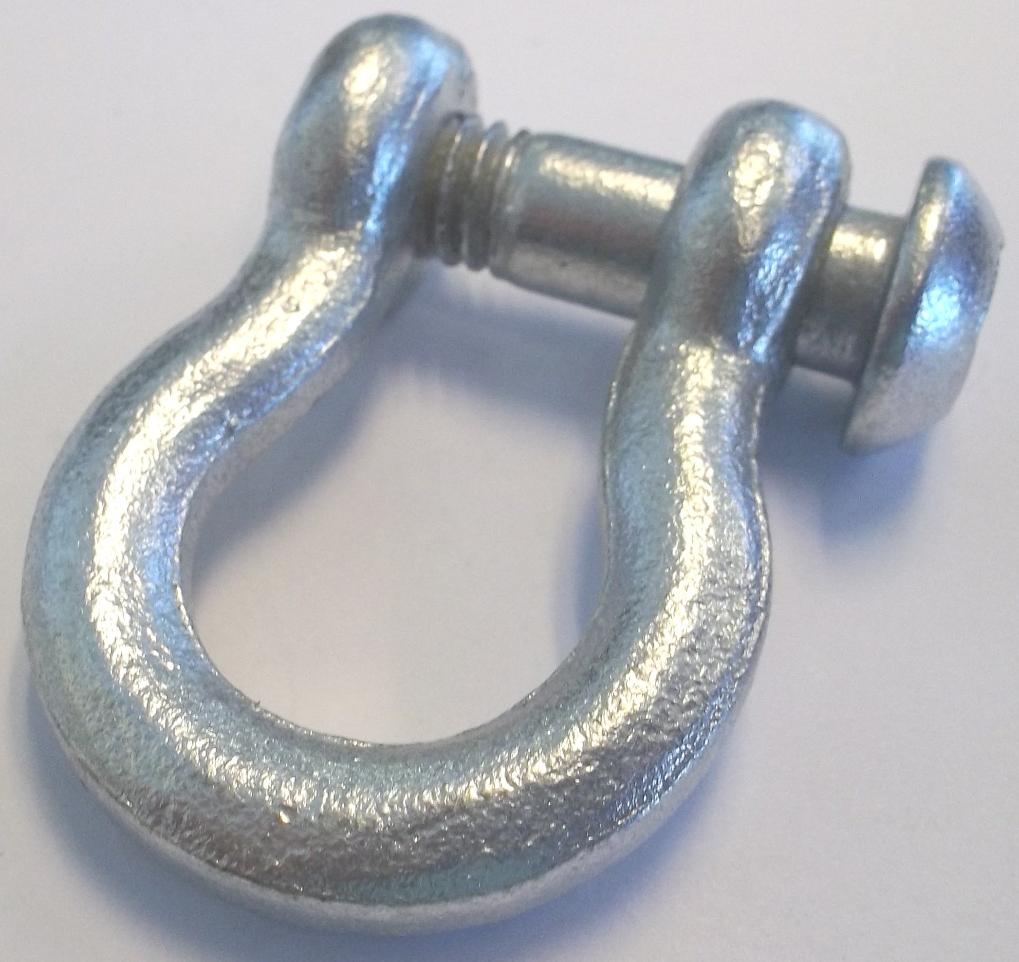 A5700 - Shackle w/Special Head Bolt 5/16"