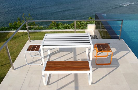 Skin Outdoor Dining Table