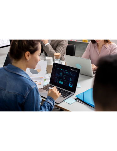 Modernizing HR Processes with AI: Why Change Management is the Missing Link