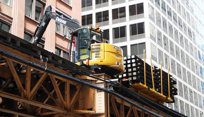 Third Rail Applications - Tie Crane 