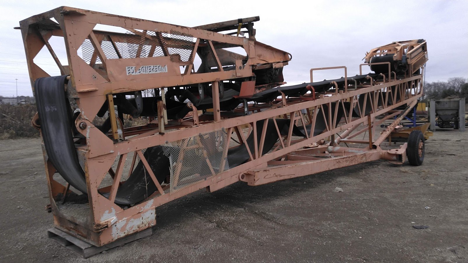 GRASAN 30" X 74' RADIAL STACKER