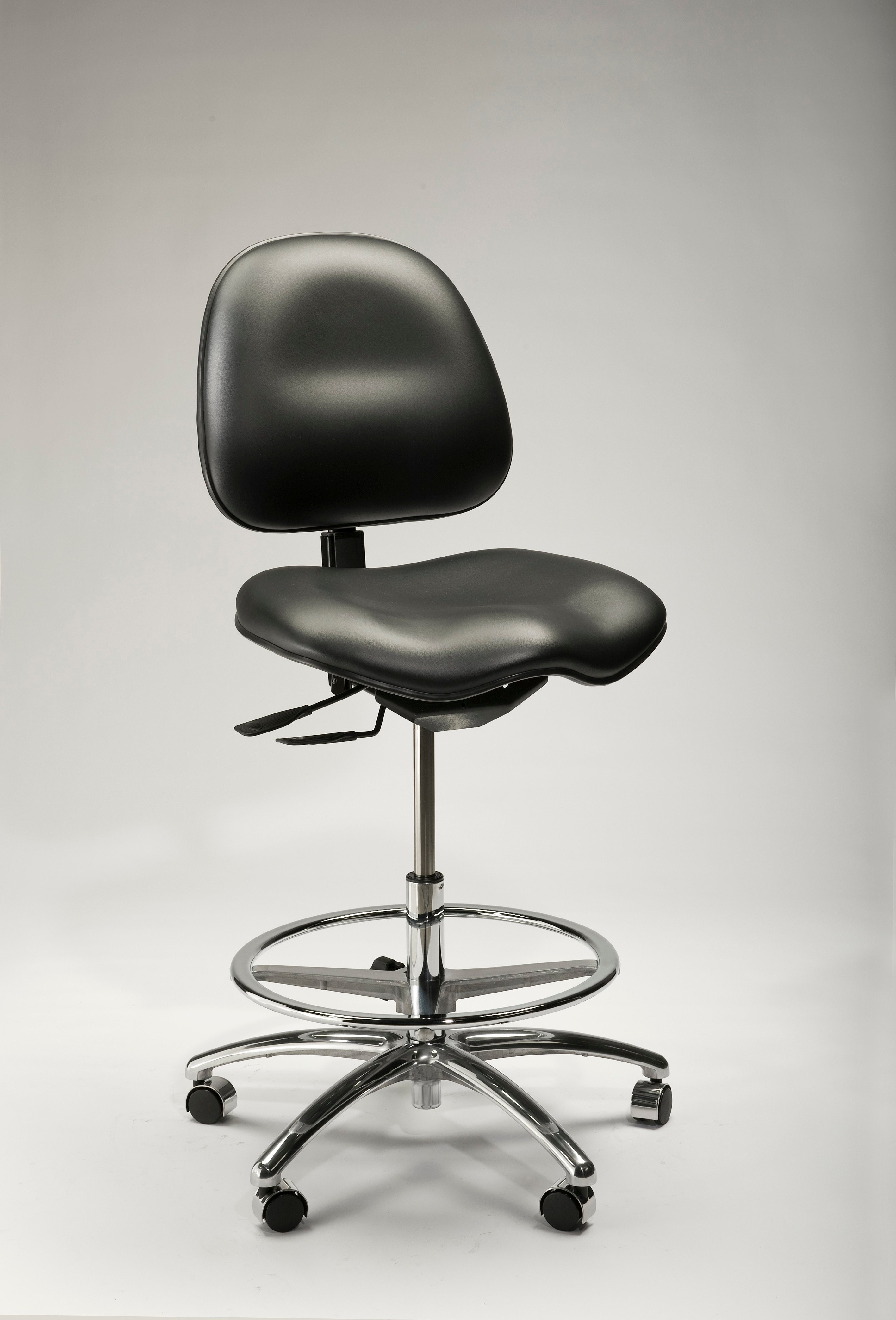7000 Saddle Seat Chairs