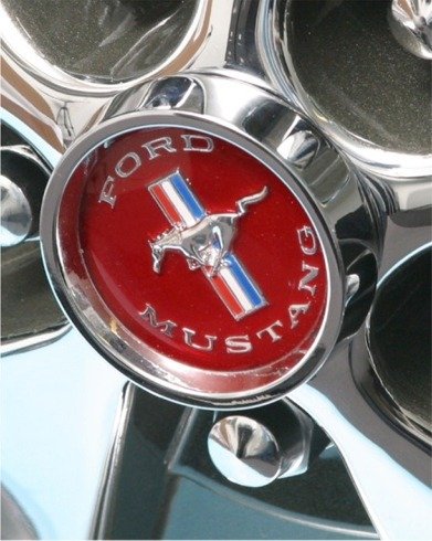 1965-1966 Styled Steel Wheel Center Cap Assembly Red Center Emblem WHE-657-028