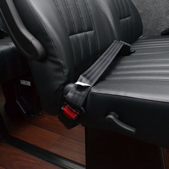 Under Seat Retractor Kits