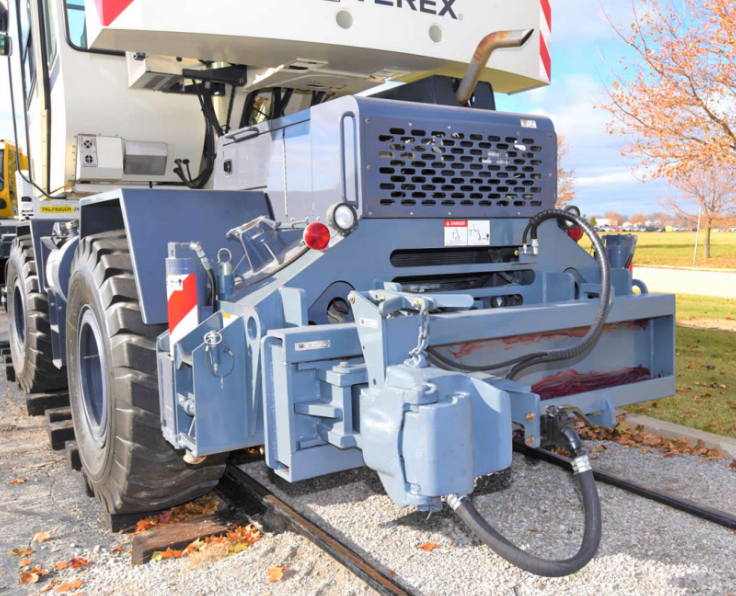 RT Crane On Tires Railcar Mover