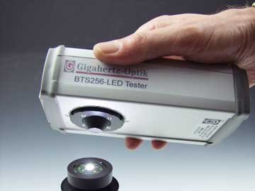 BTS256 Handheld LED Measurement Tester For Complete LED & Light Source Color, Light Intensity & Ligh