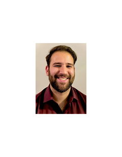 Alum lauded as plastics industry 'star'