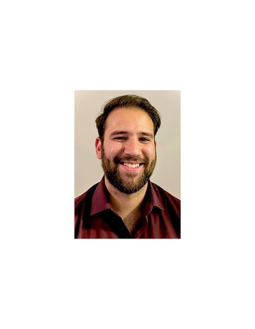Alum lauded as plastics industry 'star'