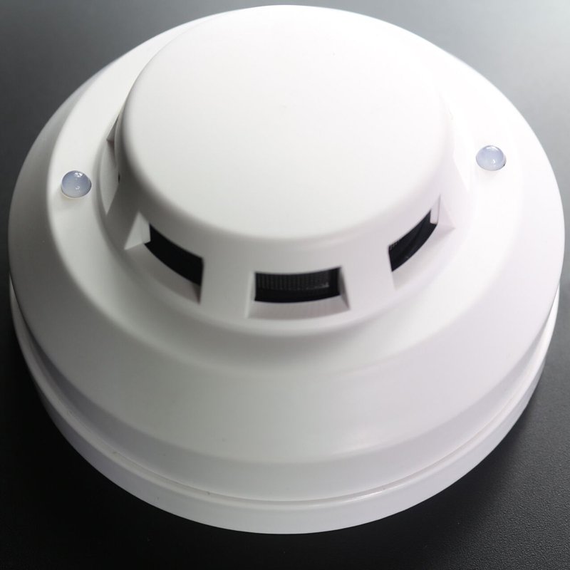Relay output smoke alarm AC power smoke detector