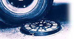Pivoted Turnbuckle Manhole Riser