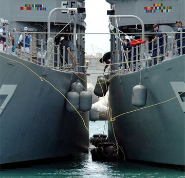 Small Standard Duty Foam-Filled Fenders – Marine Fenders