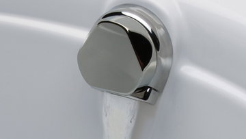 Cascading Tub Filler