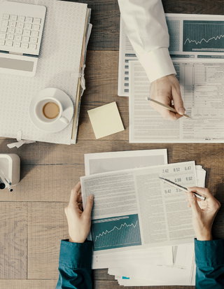 Tax-Efficient Ways to Use Gift Cards and Prepaid Rewards for Employees