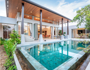 Marketing Communications (Luxury Homes)