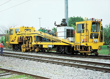 Metro 4x4 / Metro 4x4 ZW