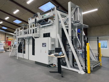 Palletizer for empty paper bags