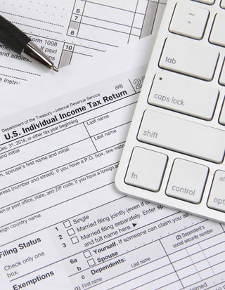 1099 Tax Considerations for Employee Incentives