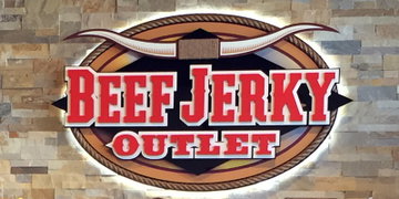 Store Décor: Signage & Graphics