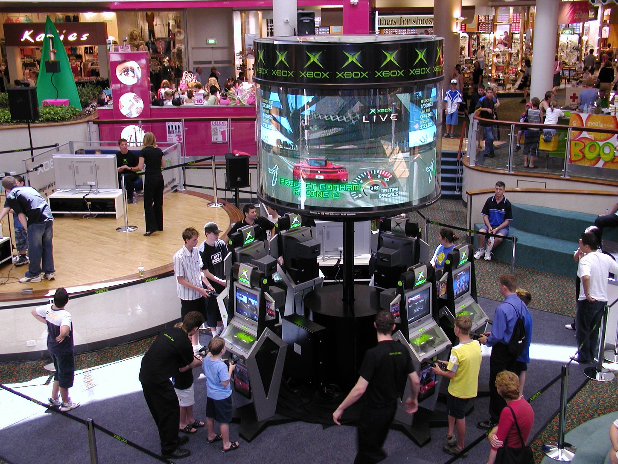 DS2012 | 360 Degree LED Video Display
