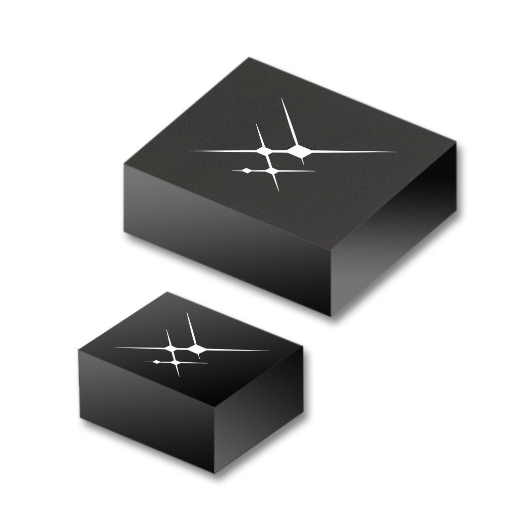 BDS/GPS/GLONASS/Galileo Low-noise Amplifier Front-end Modules with Integrated Filters