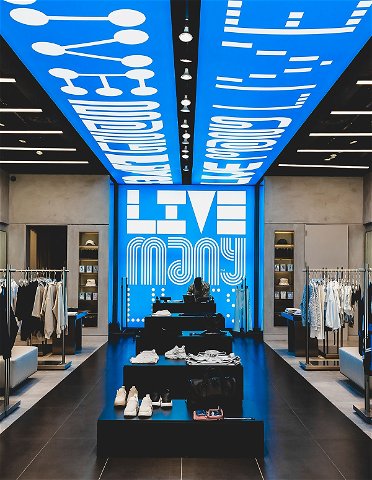 Learn how to create an engaging in-store environment with the use of ceiling-mounted light boxes!