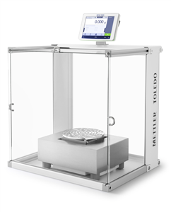 Comparator XPR26003LC