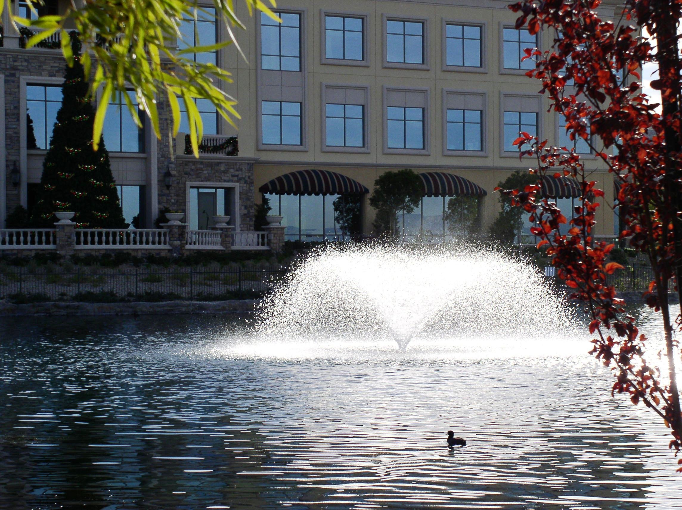 Otterbine Aerating Fountains